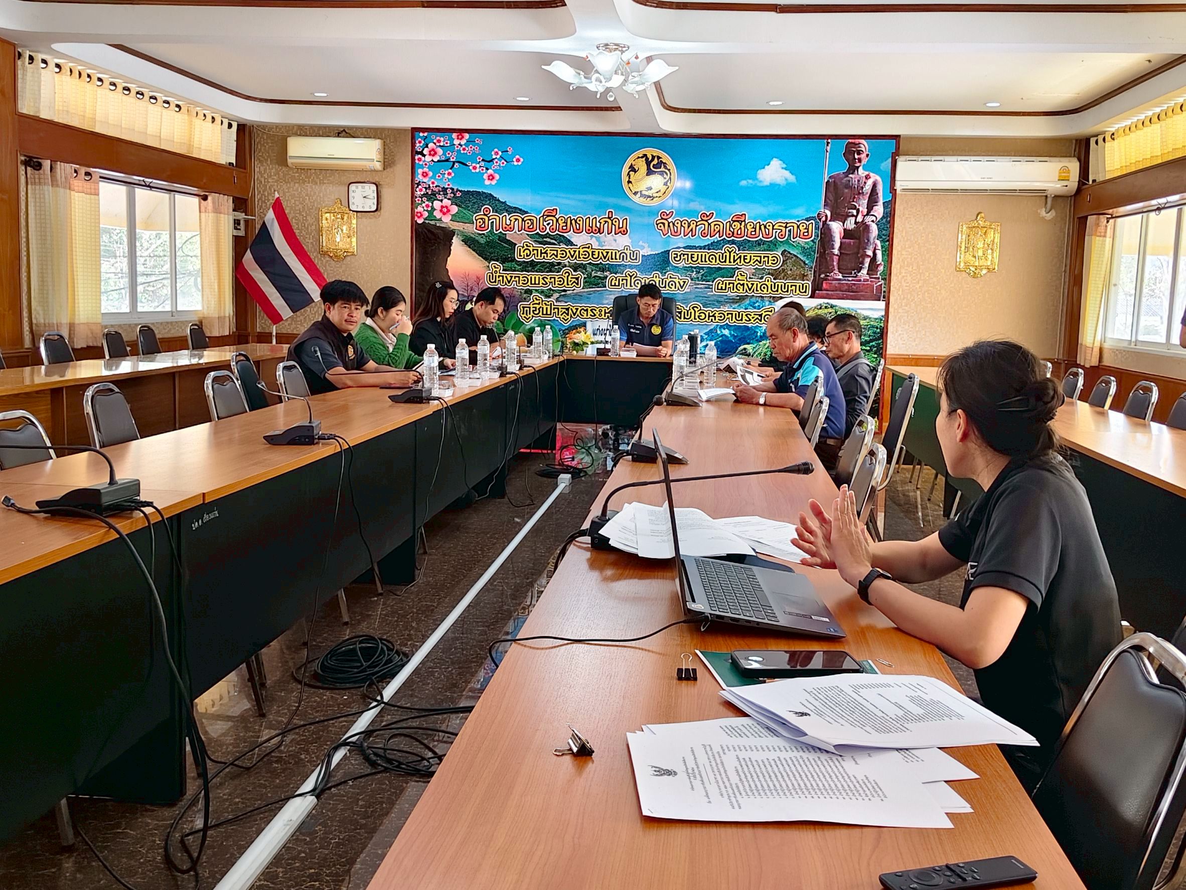 🏡 พช.เวียงแก่น เข้าร่วมการประชุมคณะอนุกรรมการส่งเสริมวิสาหกิจชุมชนระดับอำเภอ ครั้งที่ ๑/๒๕๖๙