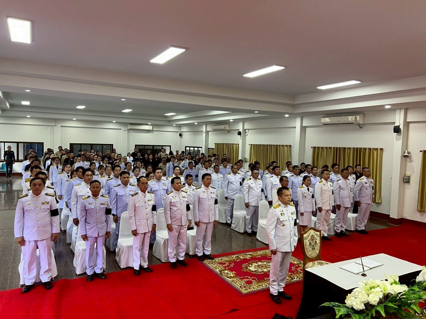 🏡 พช.เวียงแก่น เข้าร่วมพิธีถวายน้ำสรงพระศพ เบื้องหน้าพระรูปสมเด็จพระเจ้าลูกเธอ เจ้าฟ้าพัชรกิติยาภา นเรนทิราเทพยวดี กรมหลวงราชสาริณีสิริพัชร มหาวัชรราชธิดา